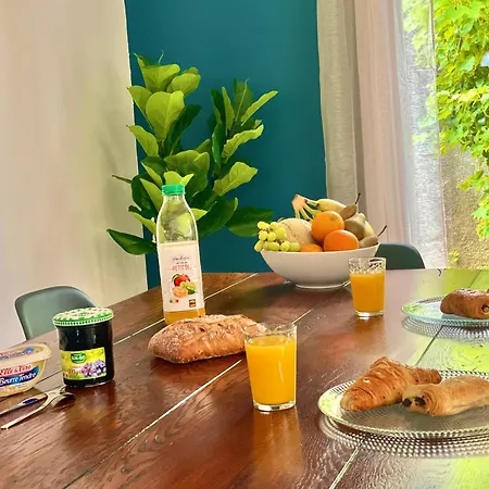 Parenthèse Verte Jardin - Barbecue - Garage
